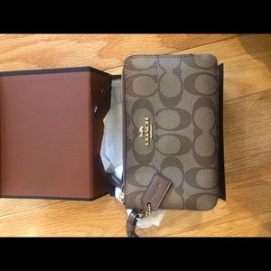 Coach Double Zip Wristlet